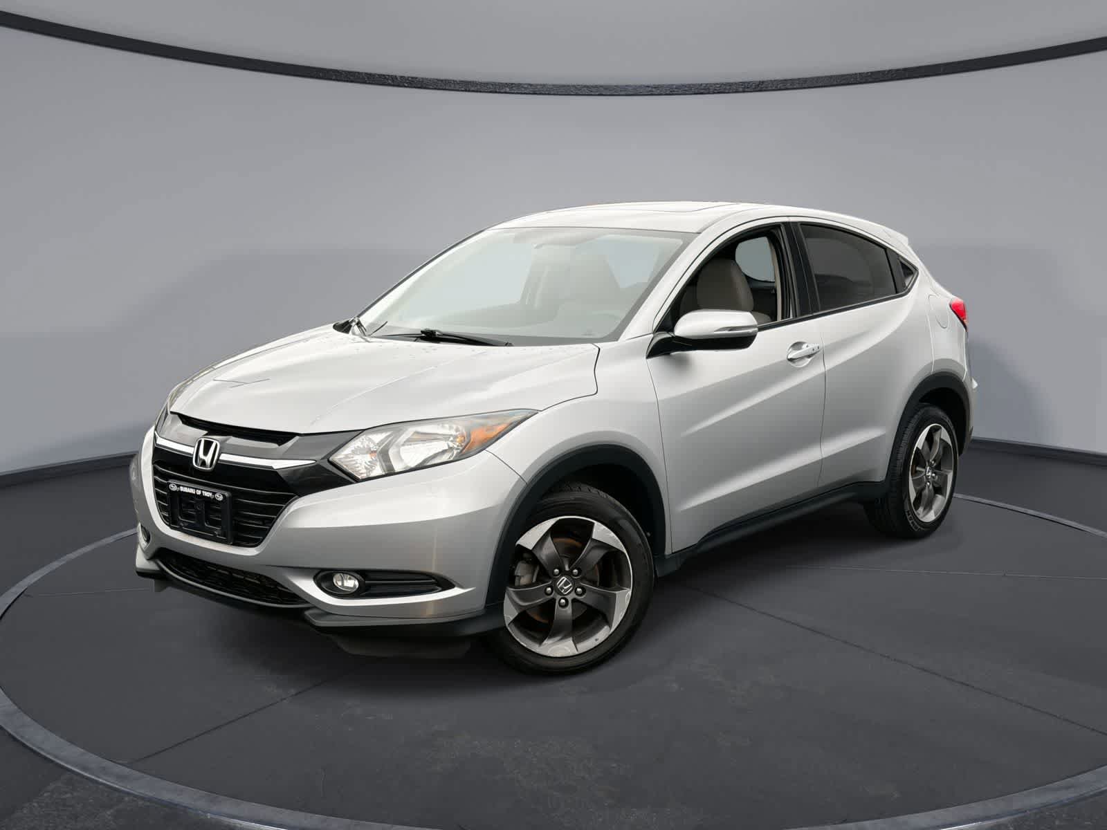 Used 2018 Honda HR-V EX image 1