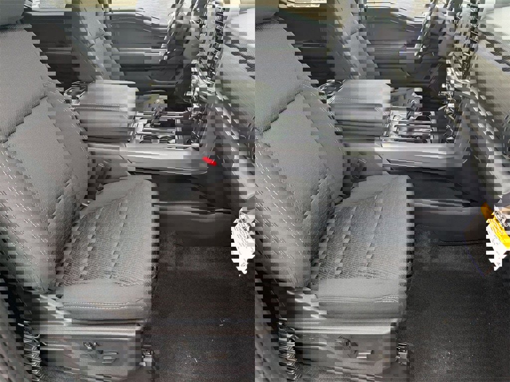 New 2026 Ford F150 XLT w/ Equipment Group 302A MID image 20