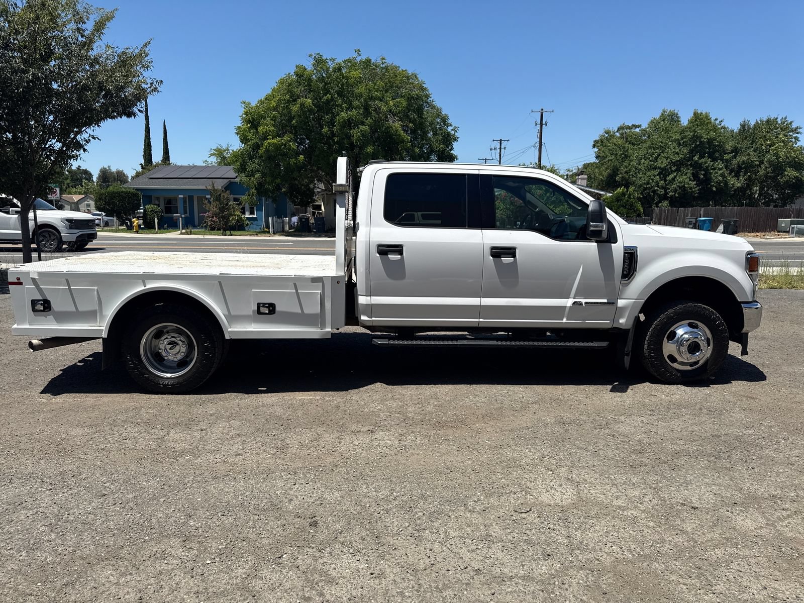 Used 2021 Ford F350 XLT w/ XLT Value Package AWD/4WD image 6