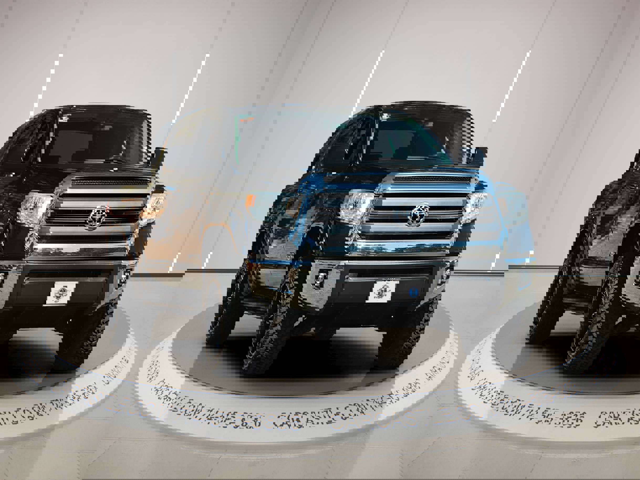 Used 2014 Toyota Tundra SR5 AWD/4WD image 3