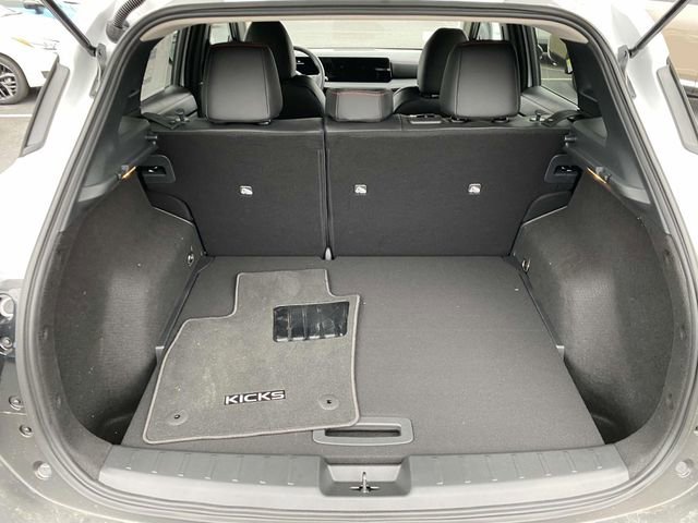 New 2025 Nissan Kicks SR w/ Interior Electronics Package image 9