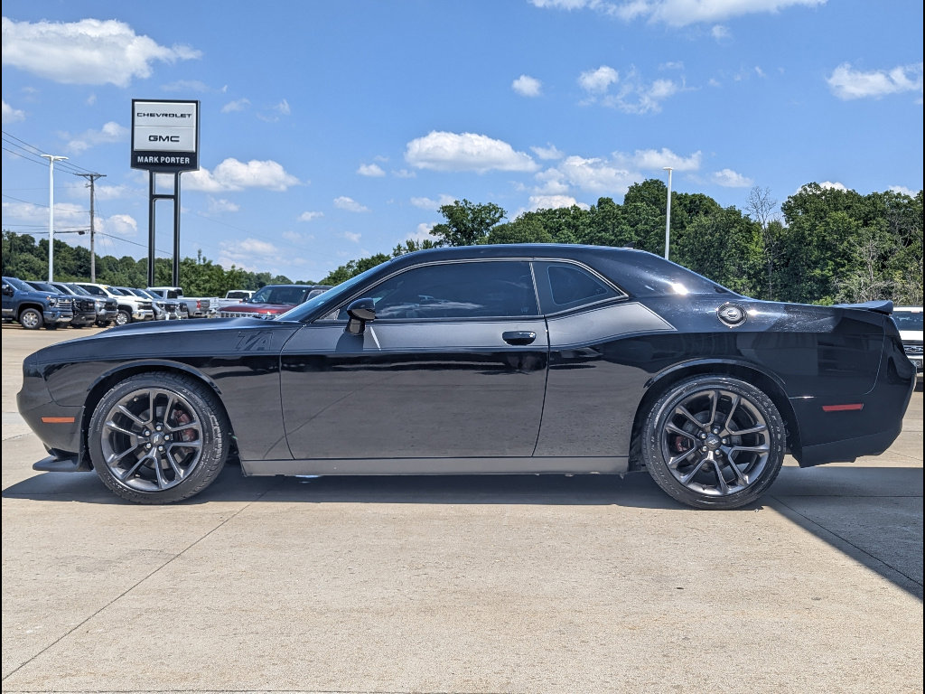 Used 2021 Dodge Challenger R/T w/ T/A Package RWD image 9