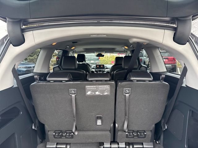 Used 2023 Honda Odyssey EX-L image 39