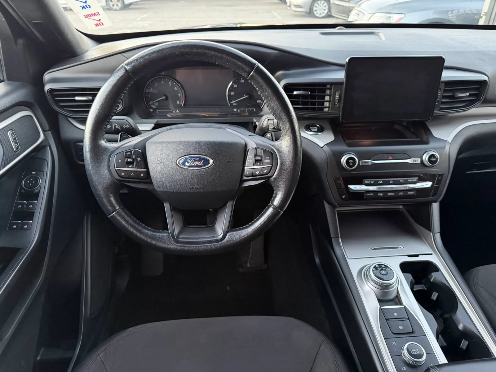 Used 2020 Ford Explorer XLT w/ Comfort Package AWD/4WD image 12