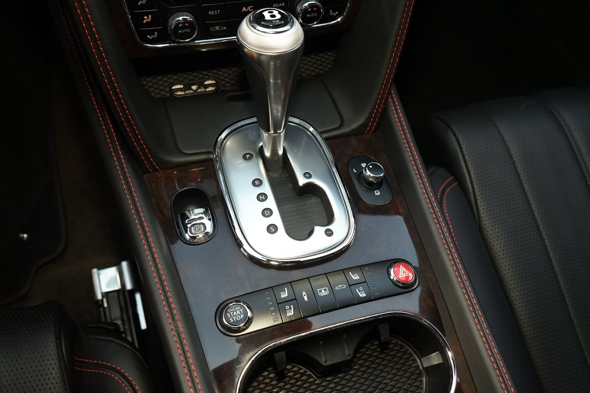 Used 2014 Bentley Flying Spur W12 AWD/4WD image 17