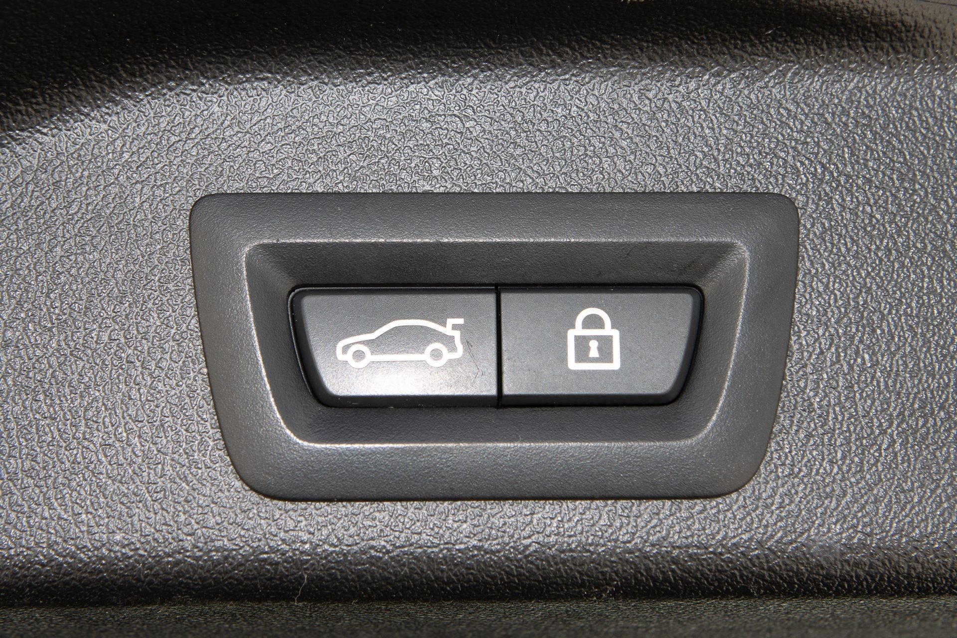 Used 2022 BMW X5 sDrive40i w/ Premium Package image 10