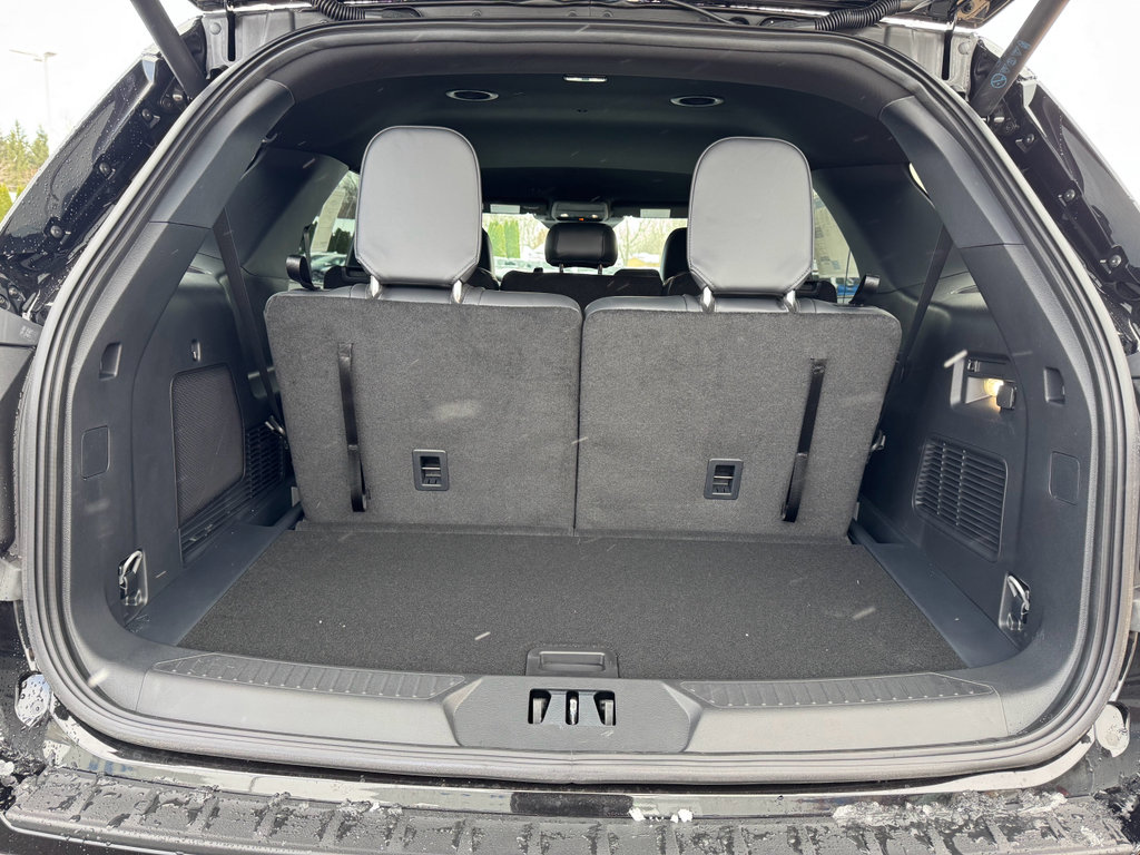 New 2026 Ford Explorer ST-Line w/ ST-Line Street Pack image 9