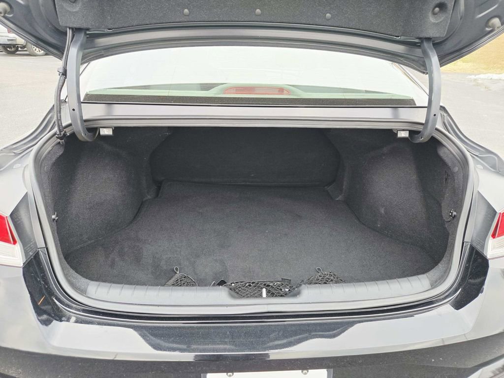 Used 2023 Hyundai Elantra SEL w/ Convenience Package image 13