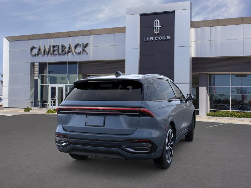 New 2026 Lincoln Nautilus Reserve image 8