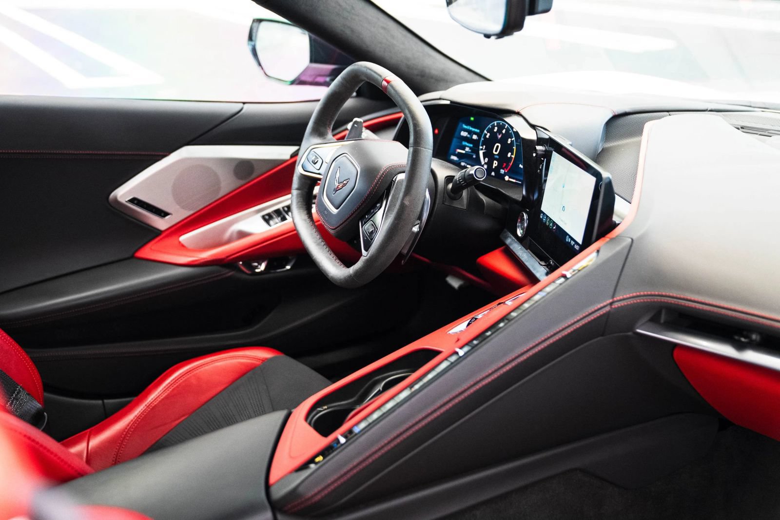 Used 2022 Chevrolet Corvette Stingray Premium Conv w/ Z51 Performance Package RWD image 16