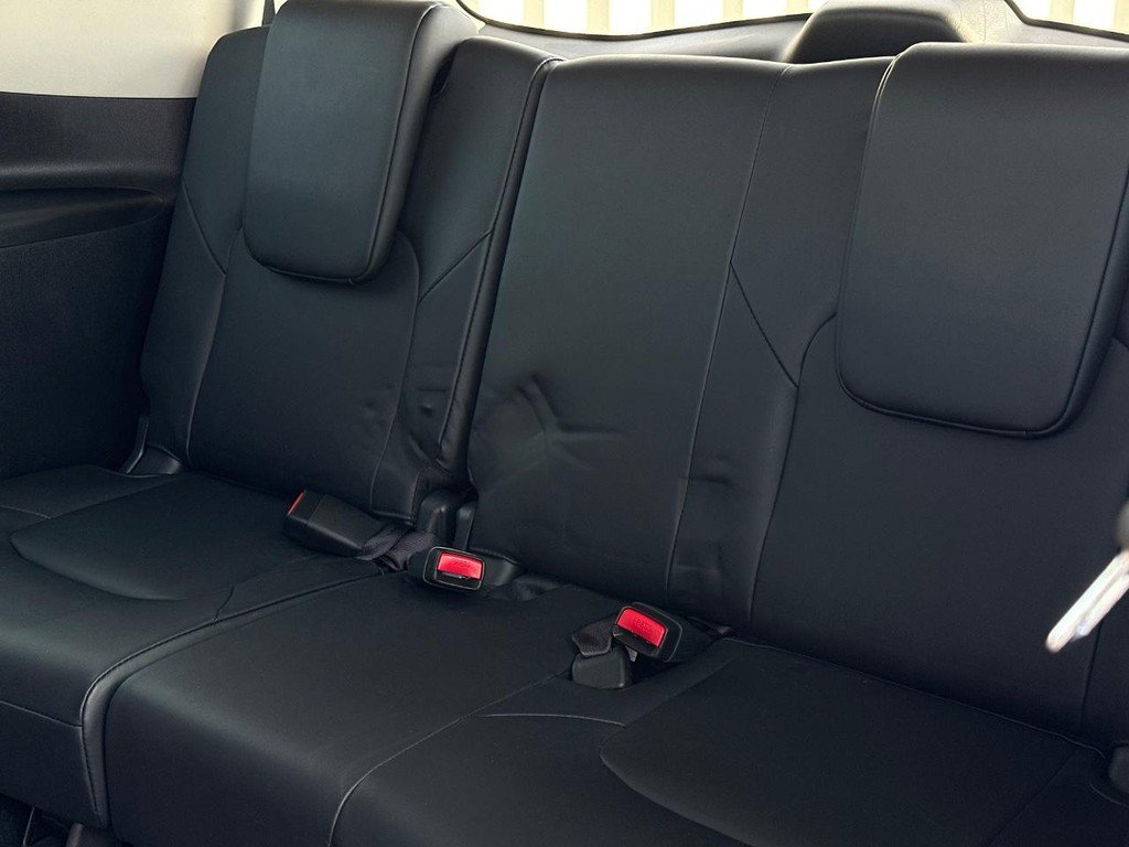 Used 2023 INFINITI QX80 Luxe w/ Cargo Package image 18