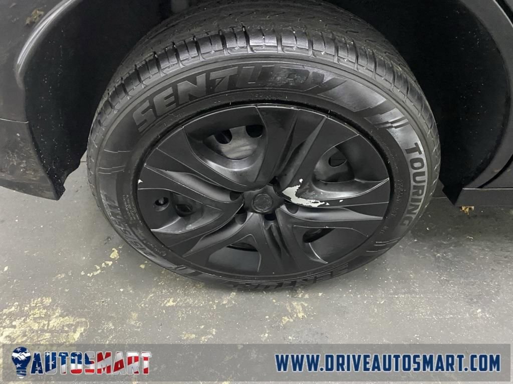 Used 2025 Buick Encore GX Sport Touring image 24