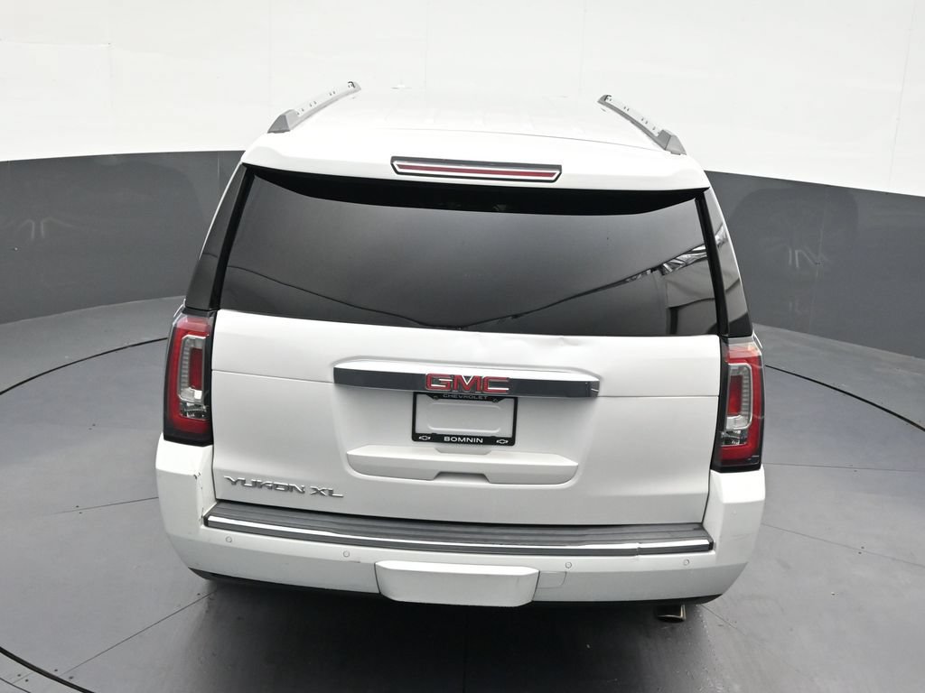 Used 2020 GMC Yukon XL Denali w/ Denali Ultimate Package RWD image 19