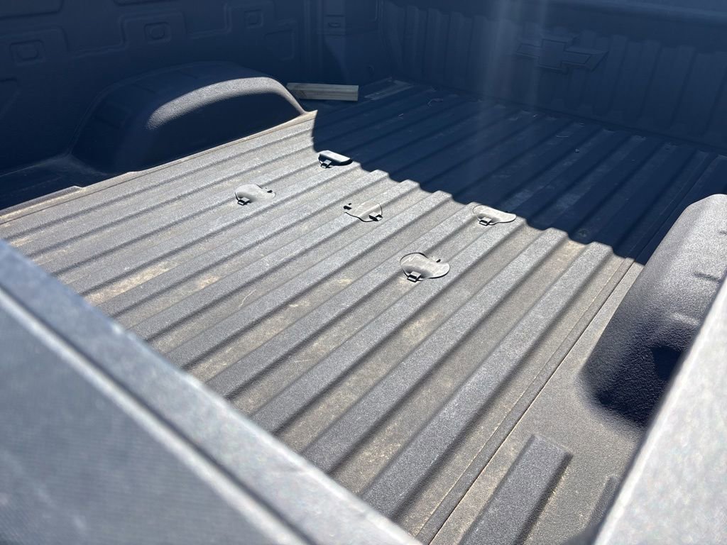 Used 2022 Chevrolet Silverado 2500 Custom w/ Gooseneck/5TH Wheel Package AWD/4WD image 6