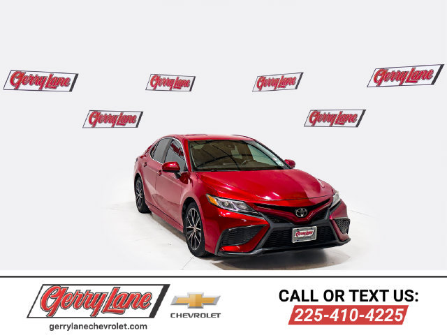 Used 2021 Toyota Camry SE FWD image 1