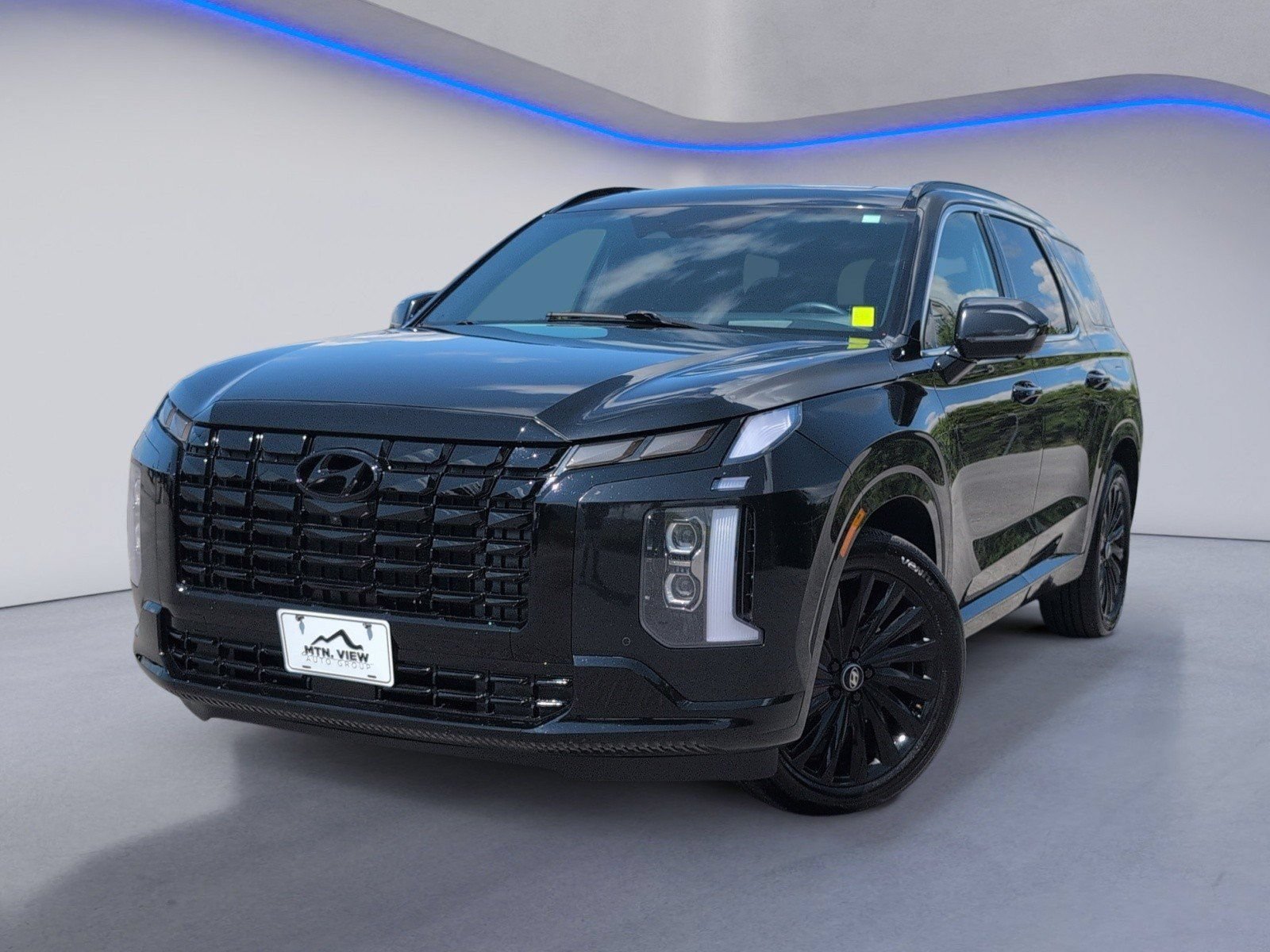 Used 2024 Hyundai Palisade Calligraphy AWD/4WD image 2