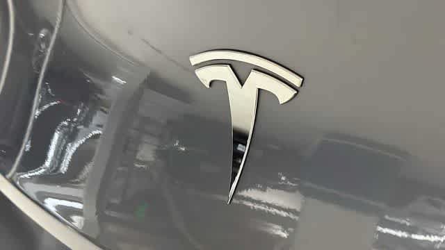 Used 2024 Tesla Model Y Performance AWD/4WD image 8