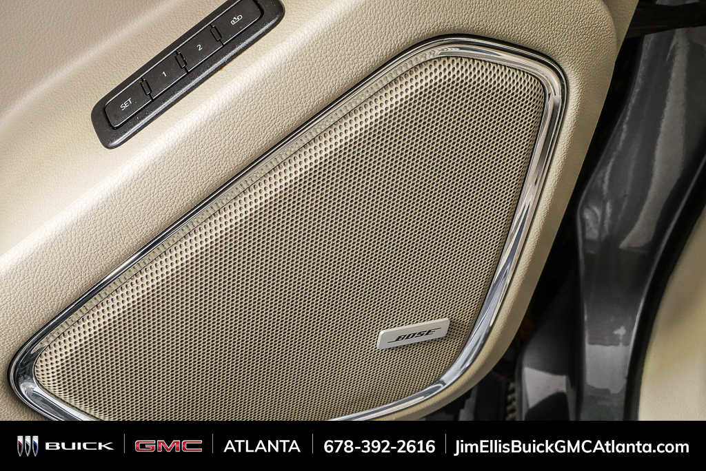 Used 2020 GMC Yukon XL Denali w/ Denali Premium Package RWD image 7