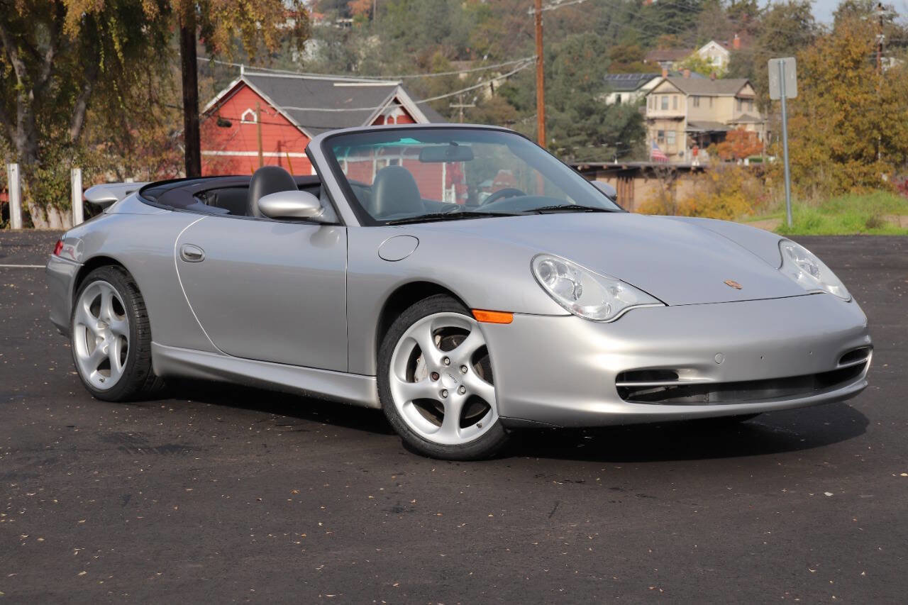 Used 2003 Porsche 911 Carrera 4 image 1