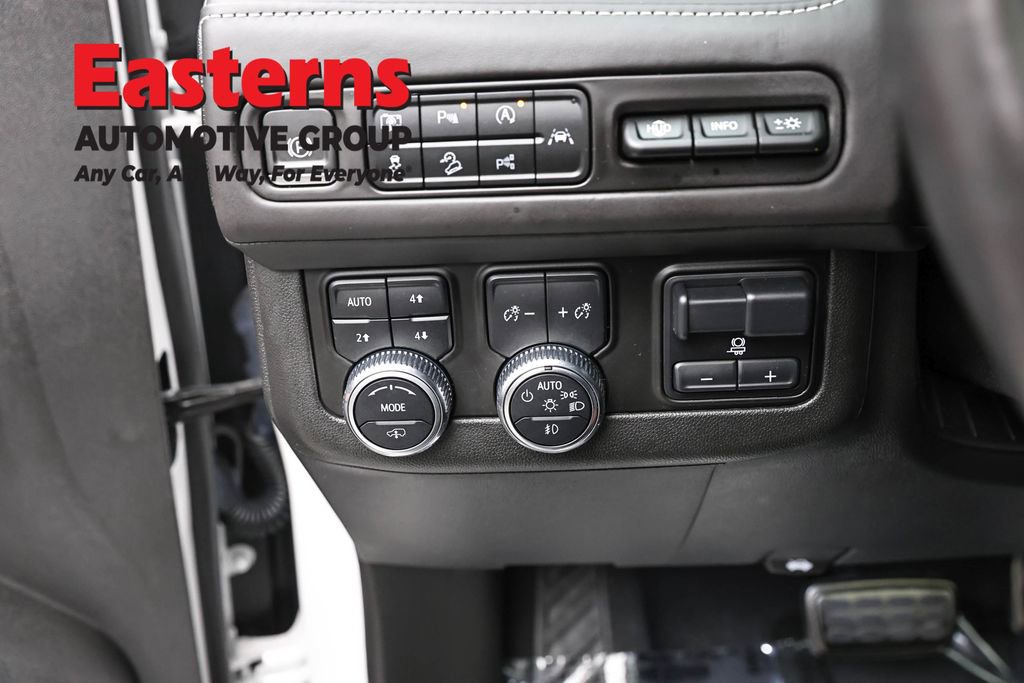 Used 2023 GMC Yukon XL Denali Ultimate w/ LPO, Floor Liner Package AWD/4WD image 20