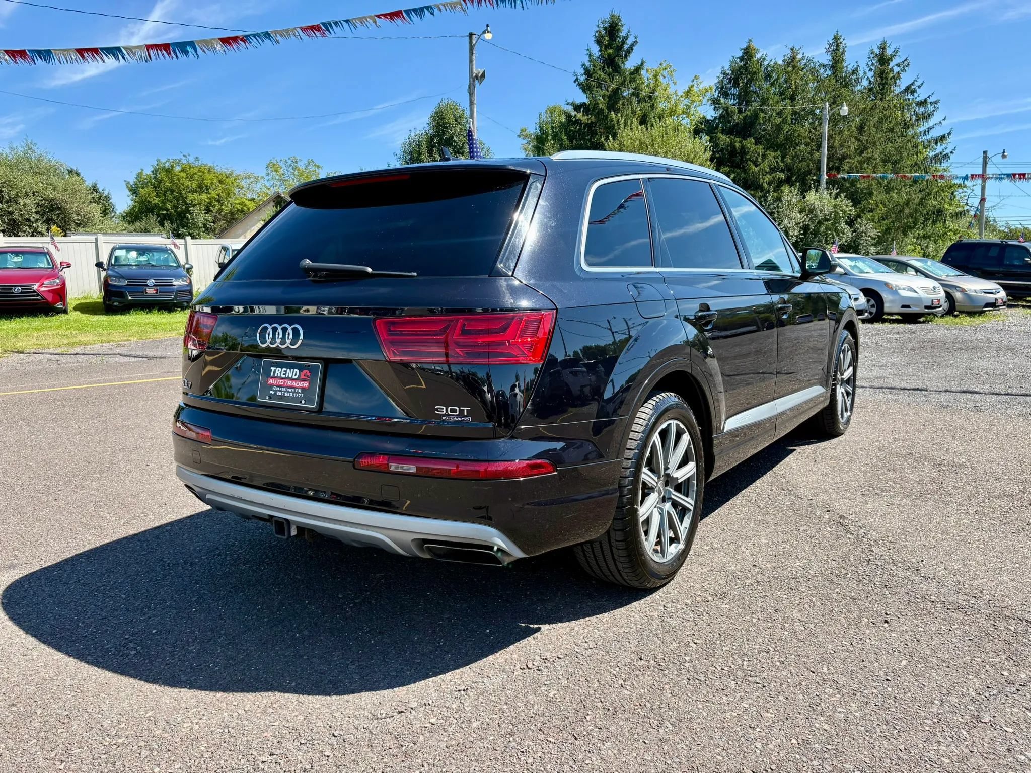 Used 2017 Audi Q7 3.0T Prestige AWD/4WD image 5