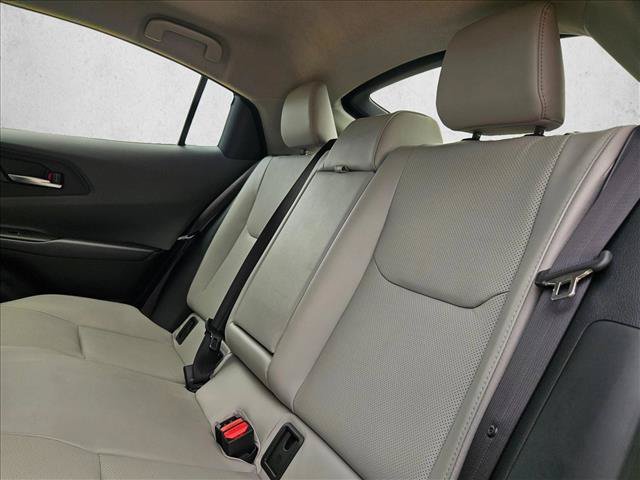 Used 2024 Toyota Prius XLE FWD image 17