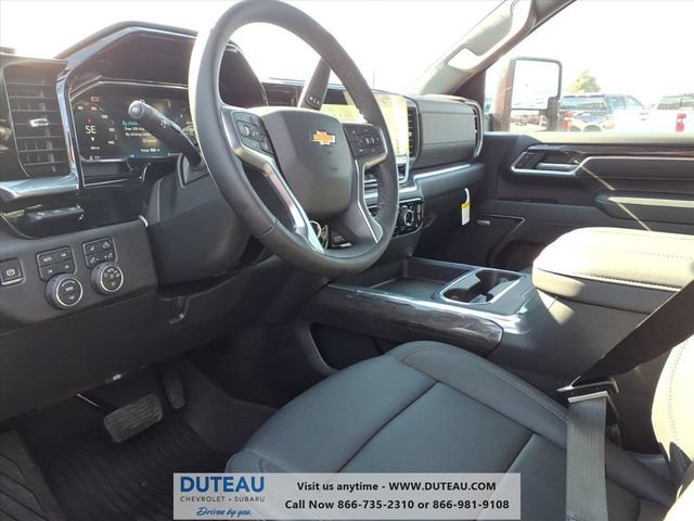 New 2026 Chevrolet Silverado 2500 LTZ w/ LTZ Premium Package AWD/4WD image 13