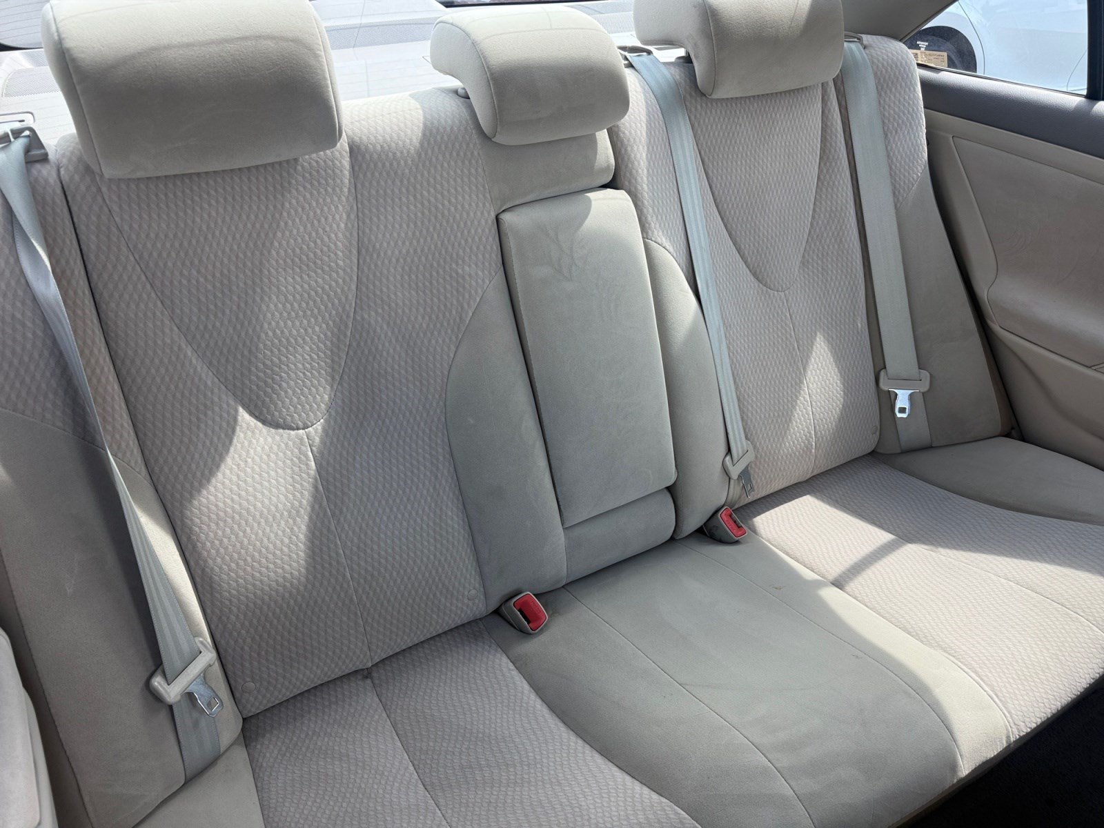 Used 2011 Toyota Camry LE w/ LE Extra-Value Pkg FWD image 18