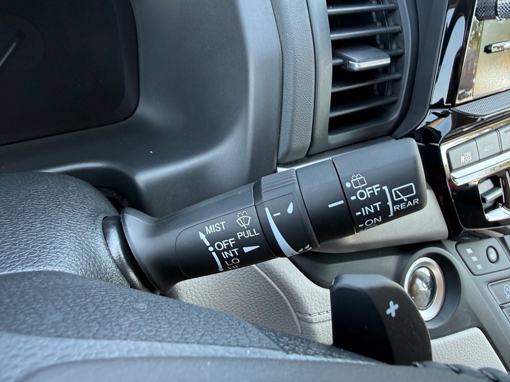 Used 2026 Honda Odyssey EX-L image 19