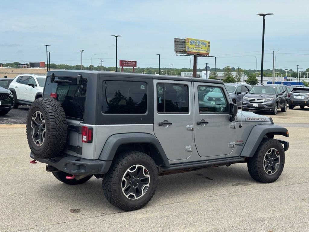 Used 2015 Jeep Wrangler Unlimited Rubicon AWD/4WD image 32