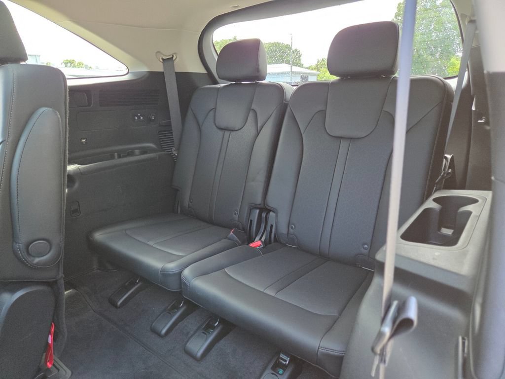 Used 2023 Kia Sorento SX FWD image 23