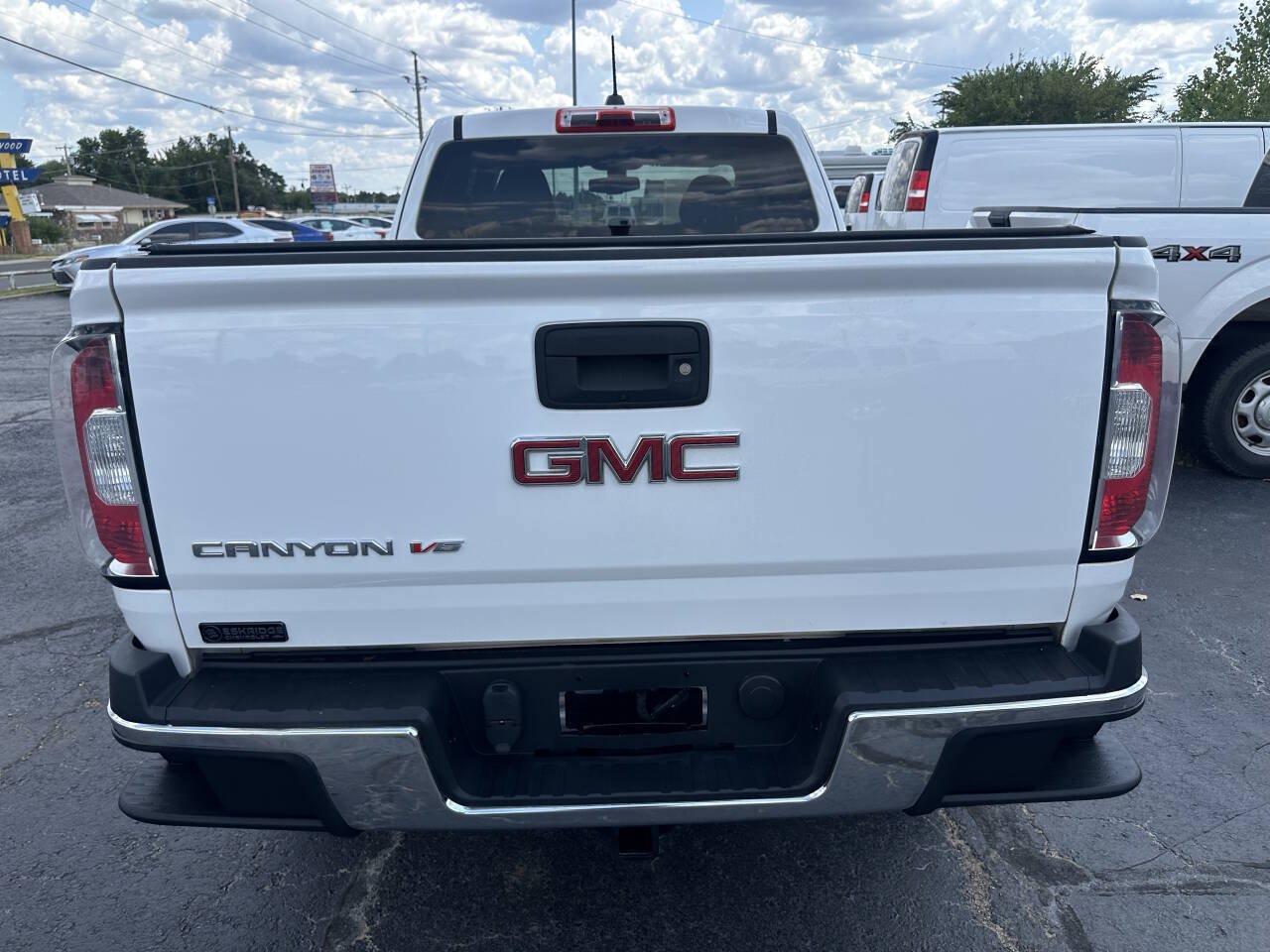 Used 2018 GMC Canyon W/T w/ Convenience Package RWD image 8