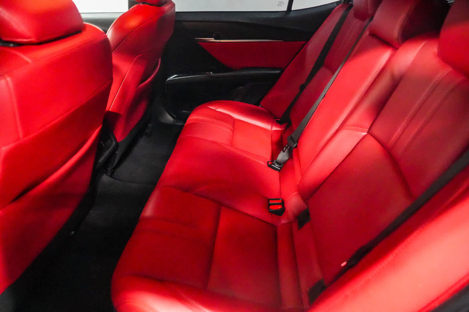 Certified 2026 Toyota Camry SE FWD image 19