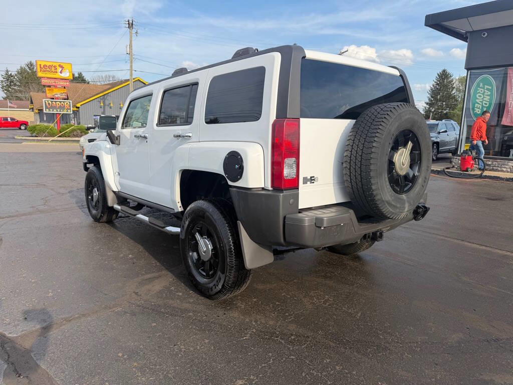 Used 2006 HUMMER H3 image 4