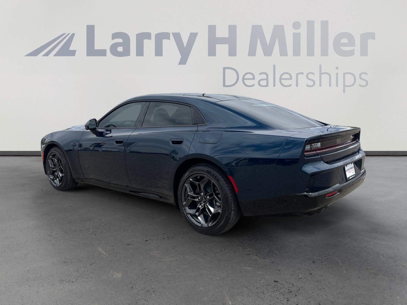 New 2026 Dodge Charger R/T AWD/4WD image 3