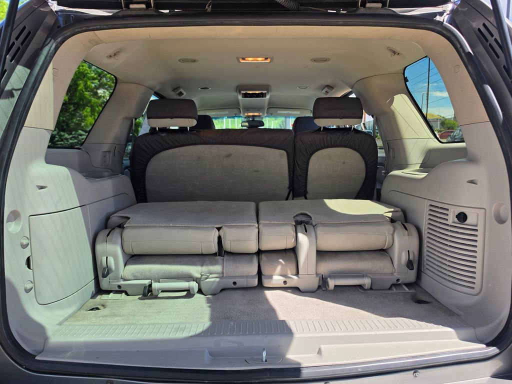 Used 2007 Chevrolet Tahoe LS AWD/4WD image 12