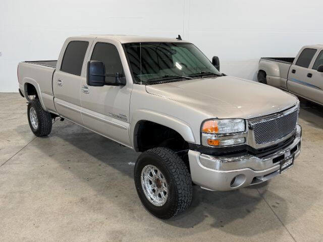 Used 2007 GMC Sierra 2500 SLT w/ Heavy-Duty Power Package AWD/4WD image 6
