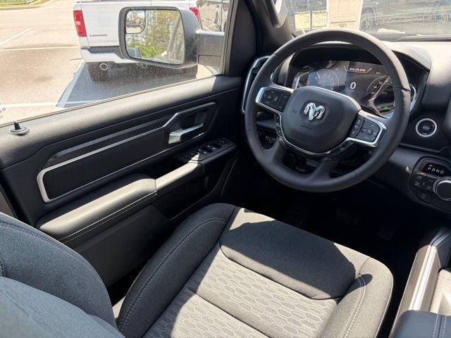 New 2026 RAM 1500 Big Horn AWD/4WD image 35