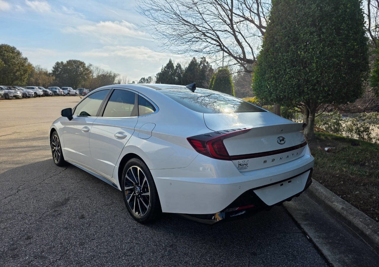 Used 2021 Hyundai Sonata Limited image 3
