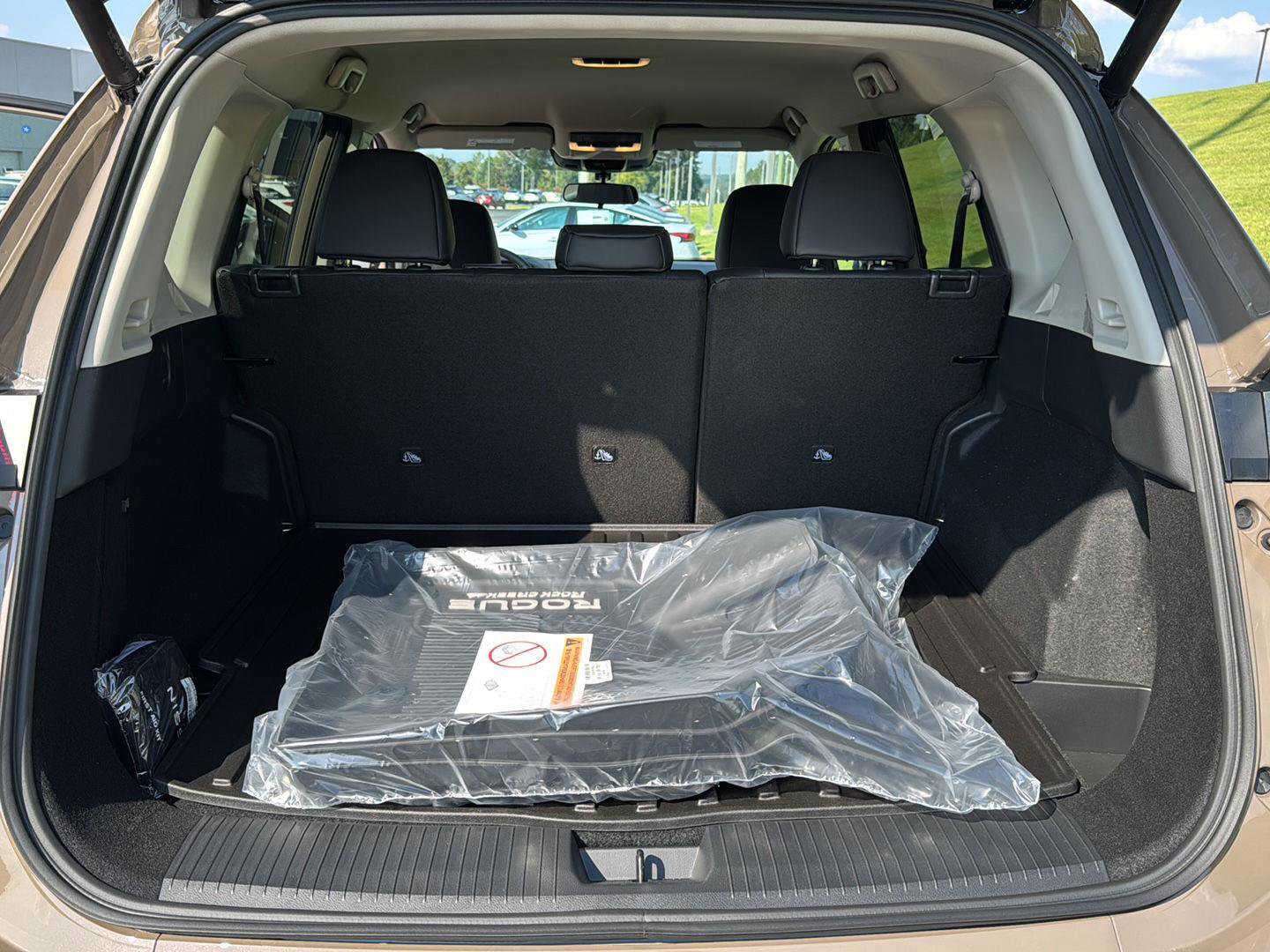 New 2026 Nissan Rogue SV image 29