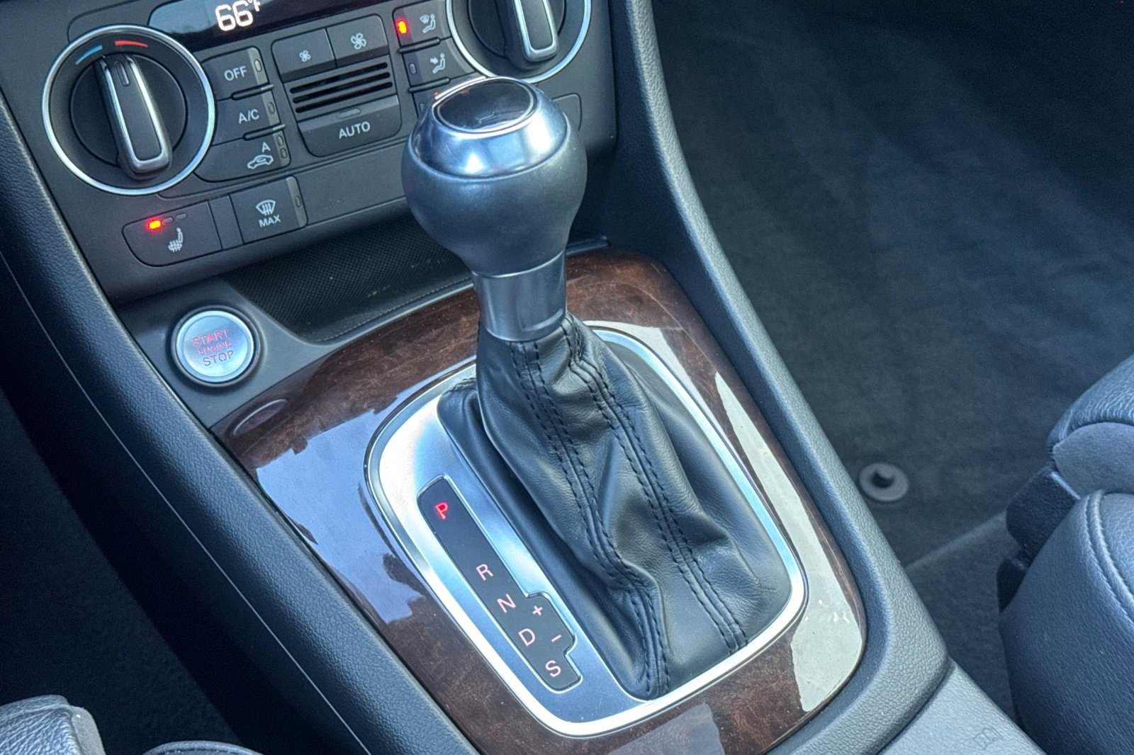 Used 2018 Audi Q3 2.0T Premium Plus w/ Premium Plus Package image 17