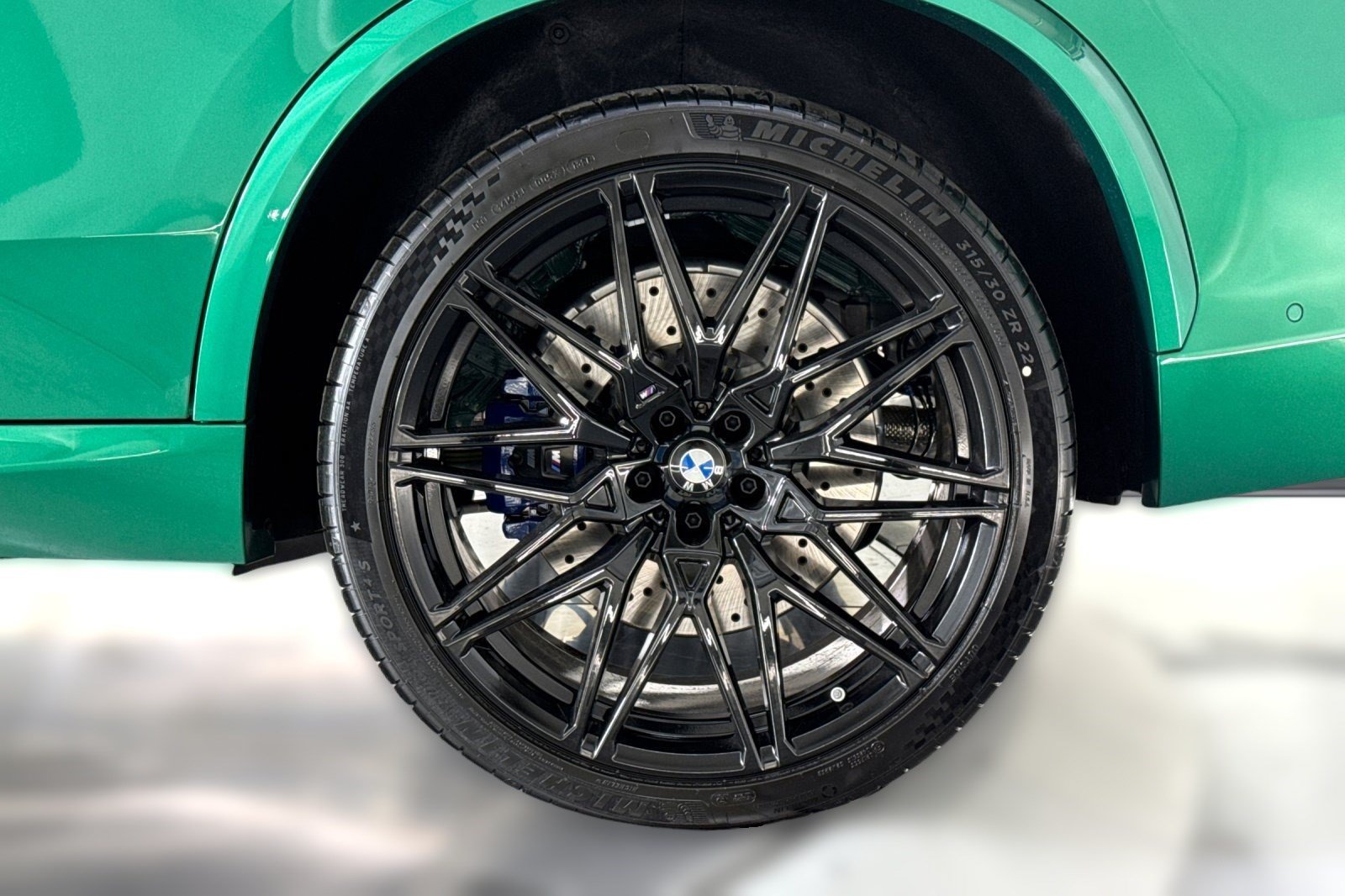 New 2026 BMW X5 M Competition w/ Executive Package AWD/4WD image 13