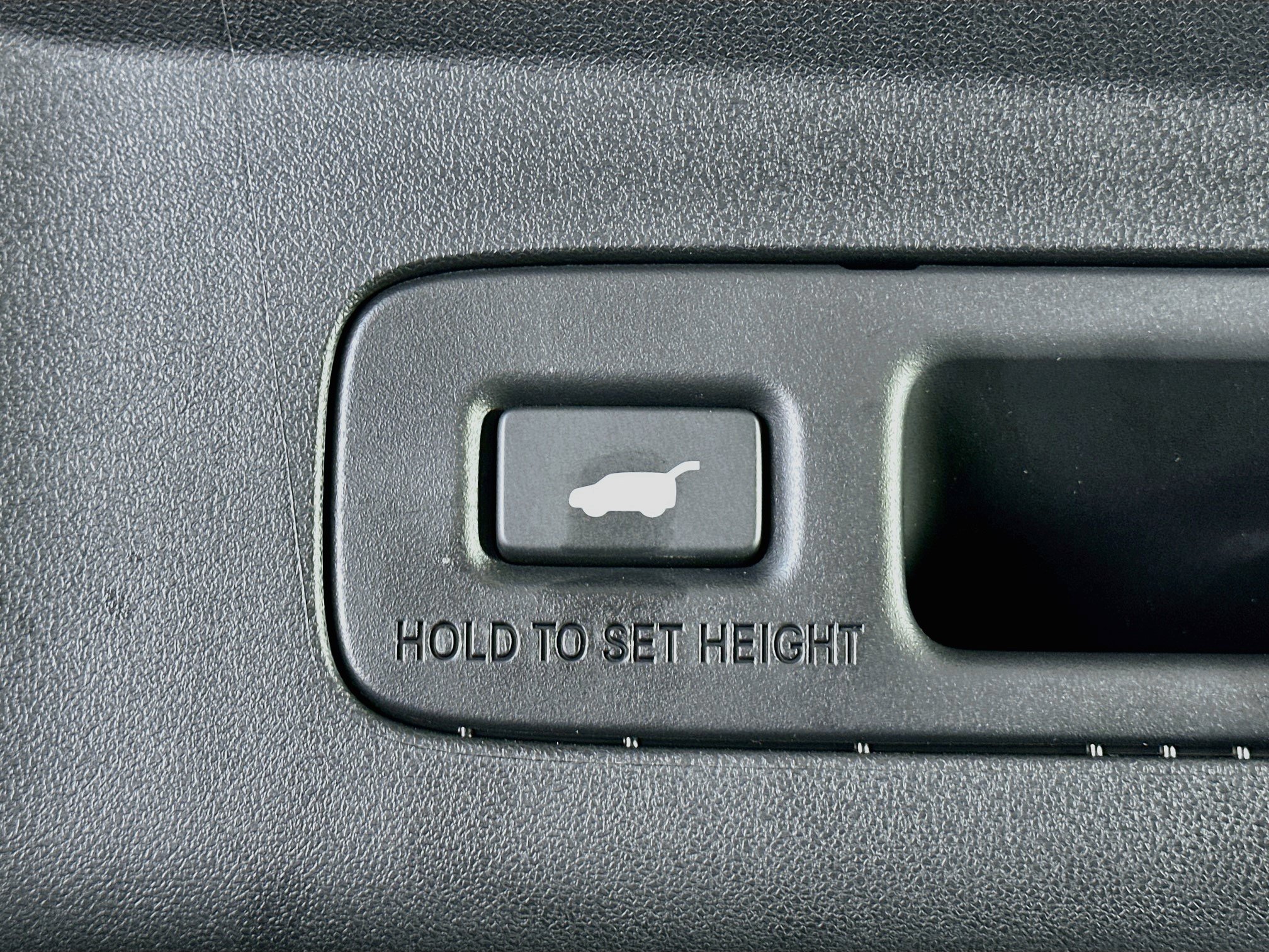 Used 2025 Acura ADX FWD image 30