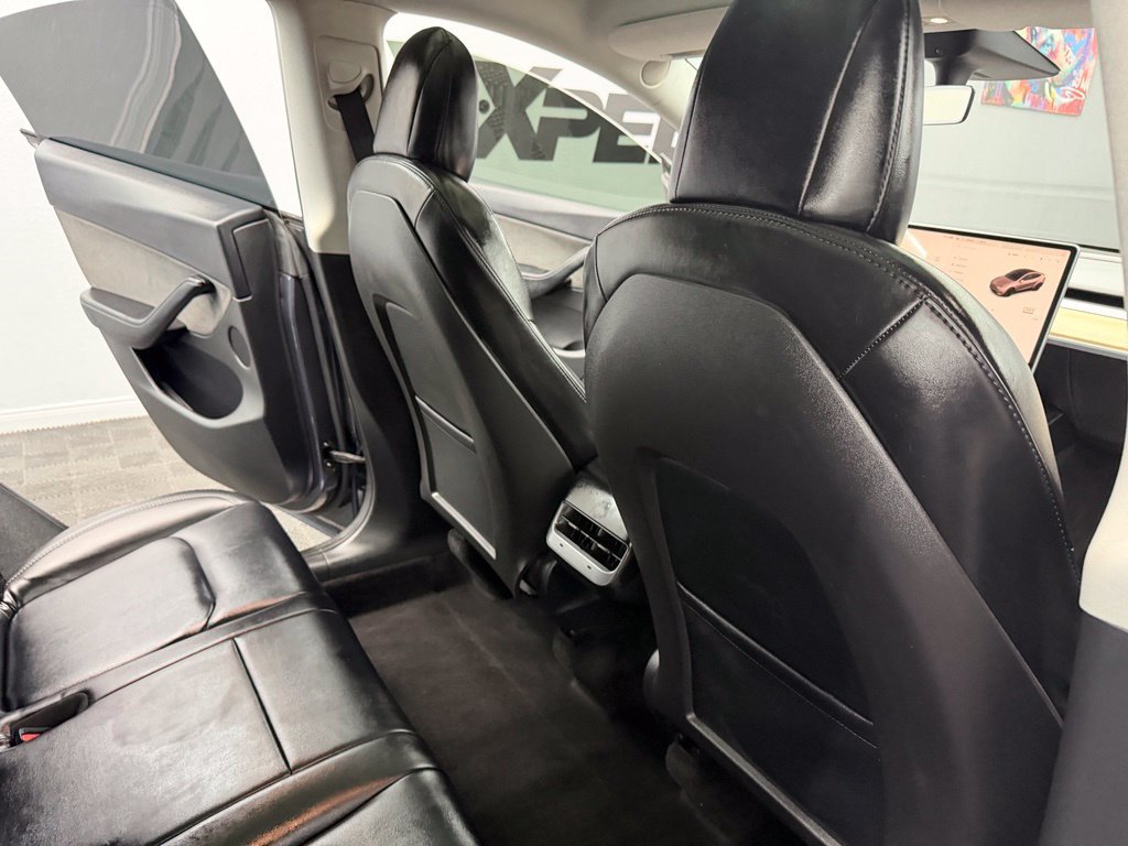 Used 2022 Tesla Model Y Performance AWD/4WD image 40