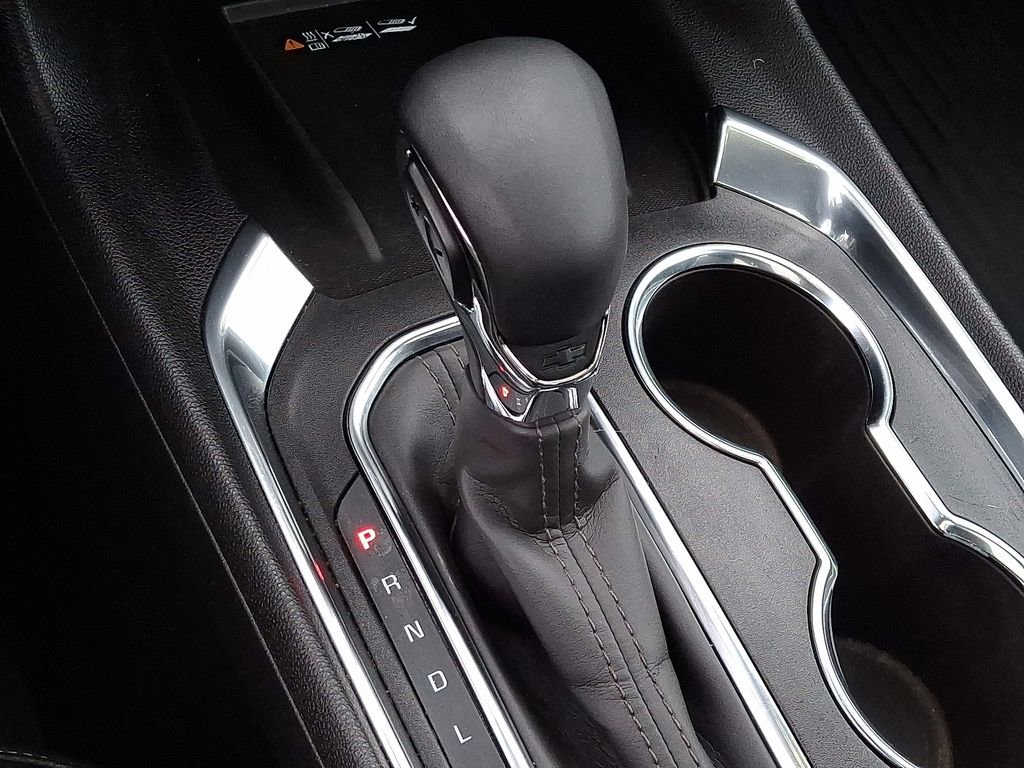 Used 2023 Chevrolet Traverse LT w/ LT Premium Package image 18