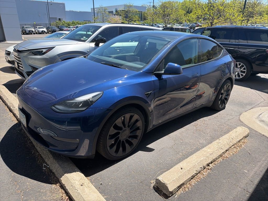Used 2022 Tesla Model Y Performance AWD/4WD image 1