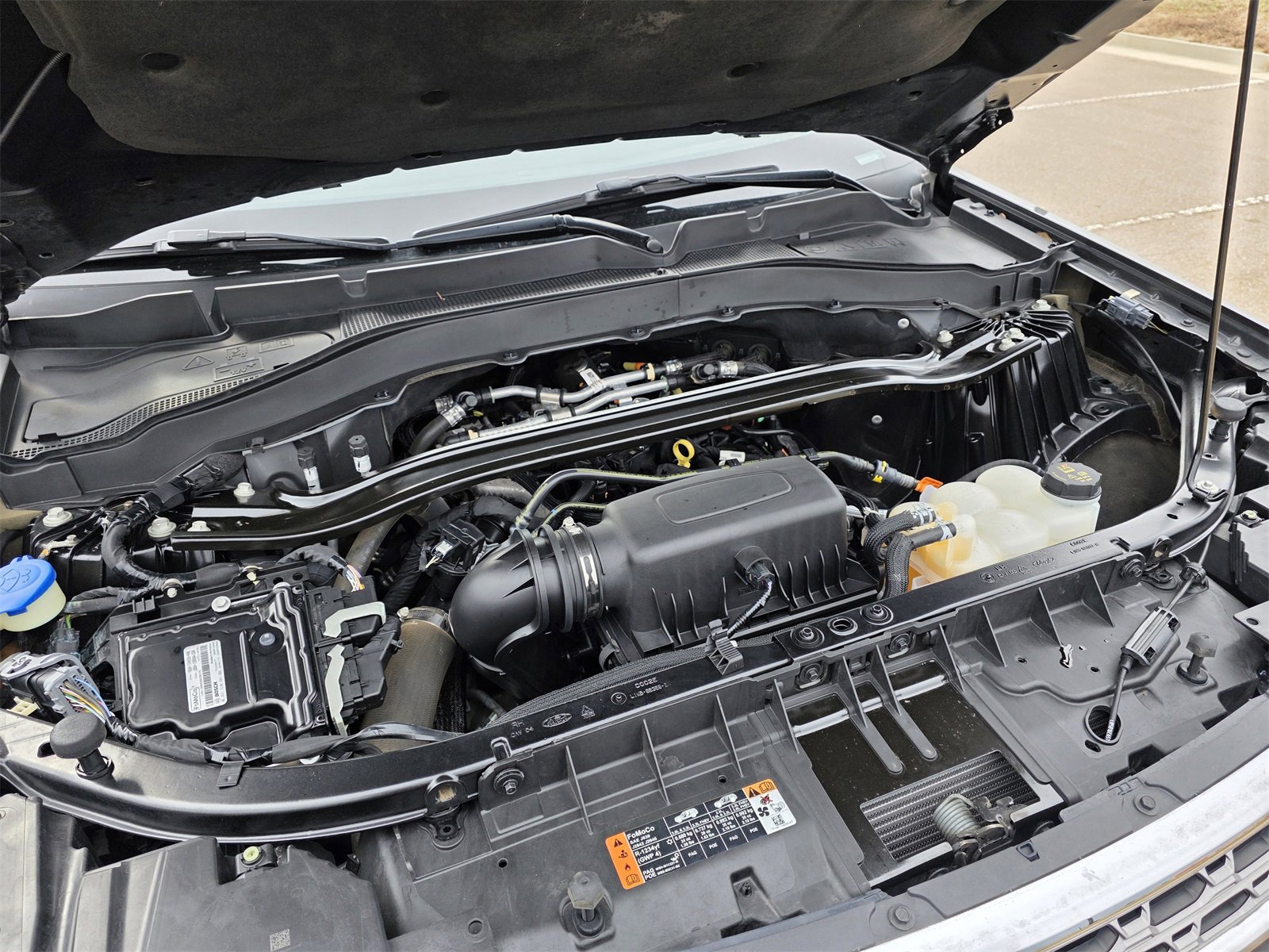 Used 2023 Ford Explorer Limited w/ Equipment Group 301A image 28