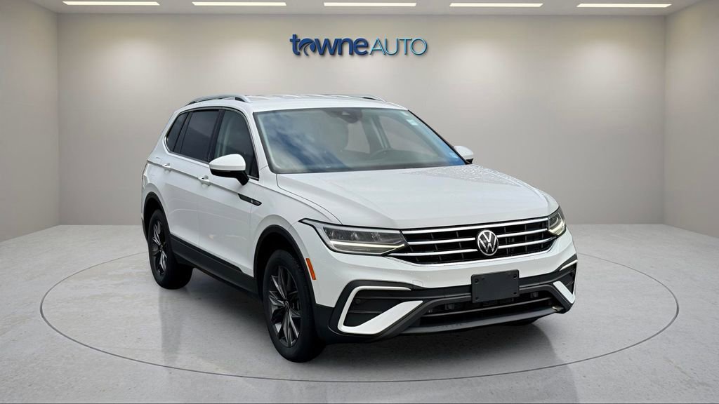 Used 2022 Volkswagen Tiguan SE image 7