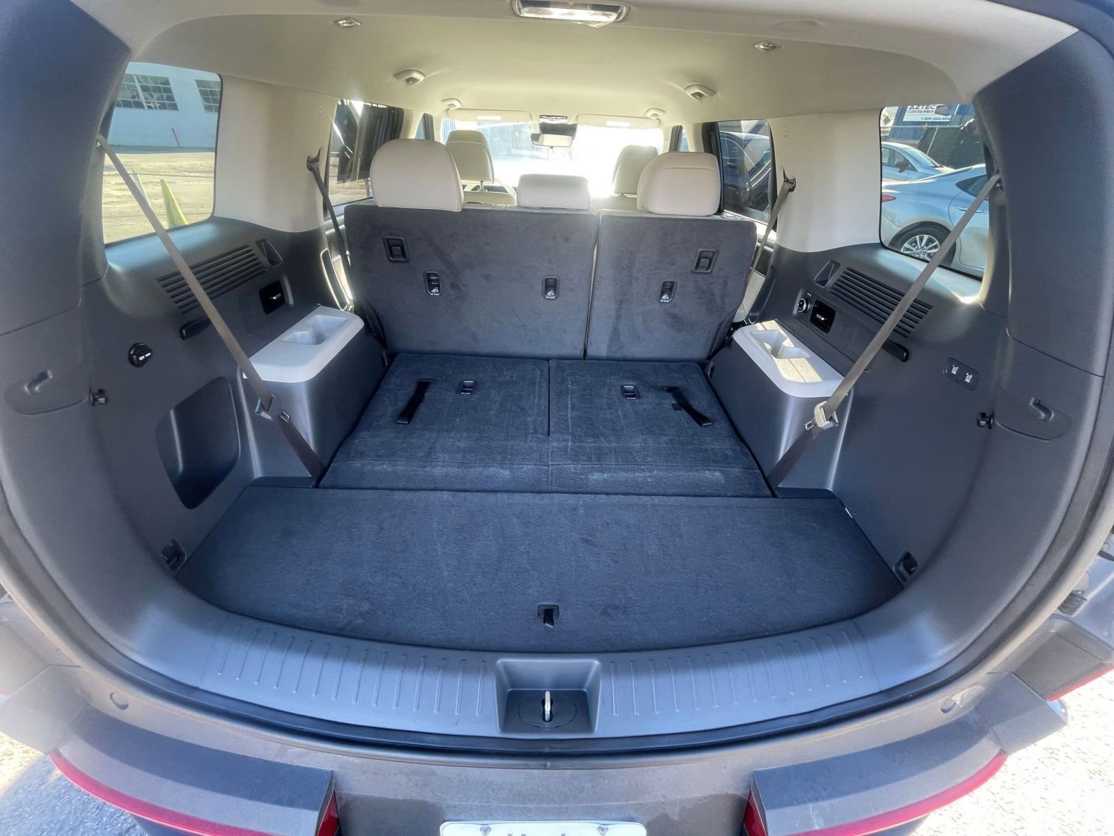 Used 2025 Hyundai Santa Fe SEL image 31