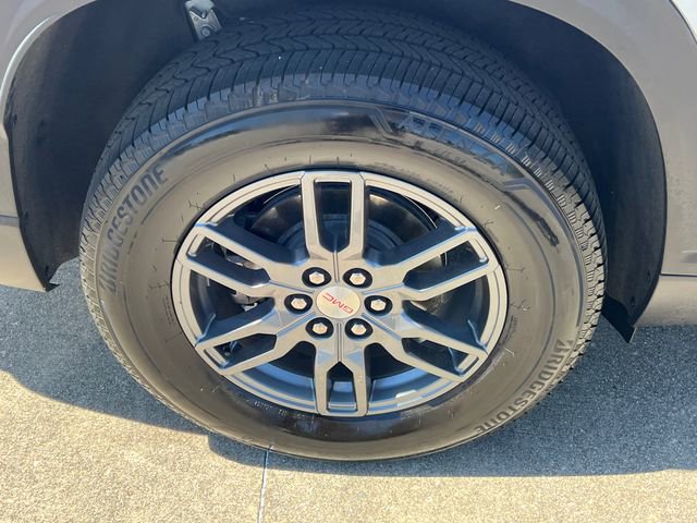 Used 2025 GMC Acadia Elevation image 20